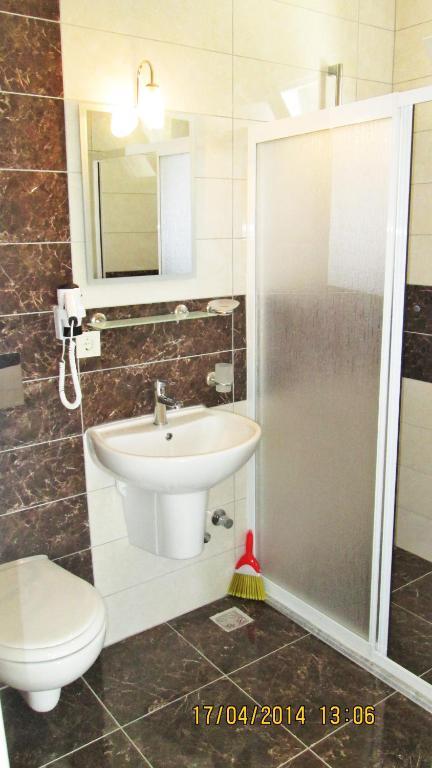 Zeybek 1 Pension Patara Rom bilde